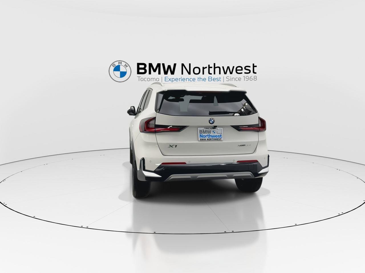 New 2025 BMW X1 xDrive28i w/ Technology Package image 13