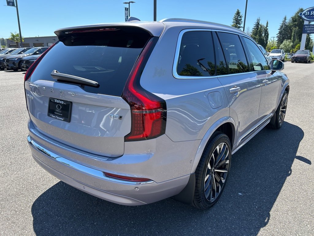 New 2026 Volvo XC90 B5 Plus image 2