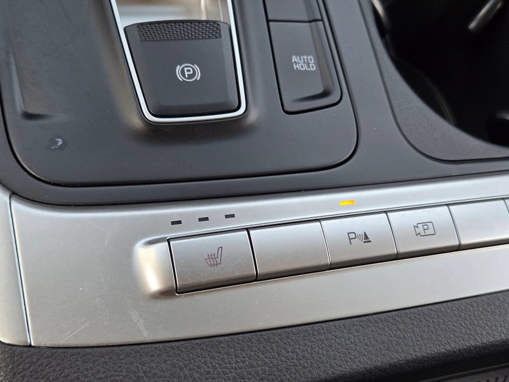 Certified 2026 Kia Carnival LXS FWD image 29