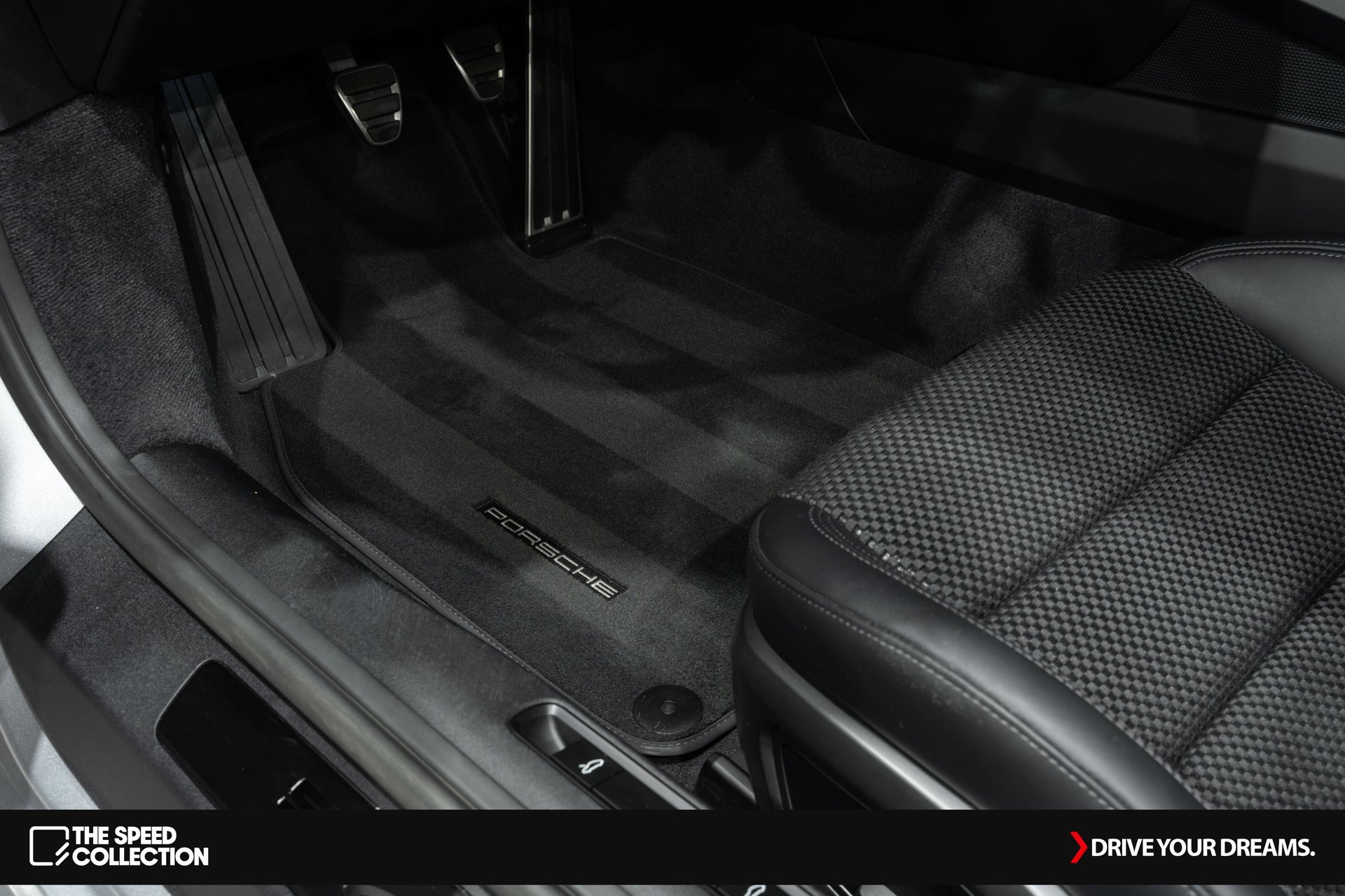 Used 2024 Porsche 911 Carrera T image 22