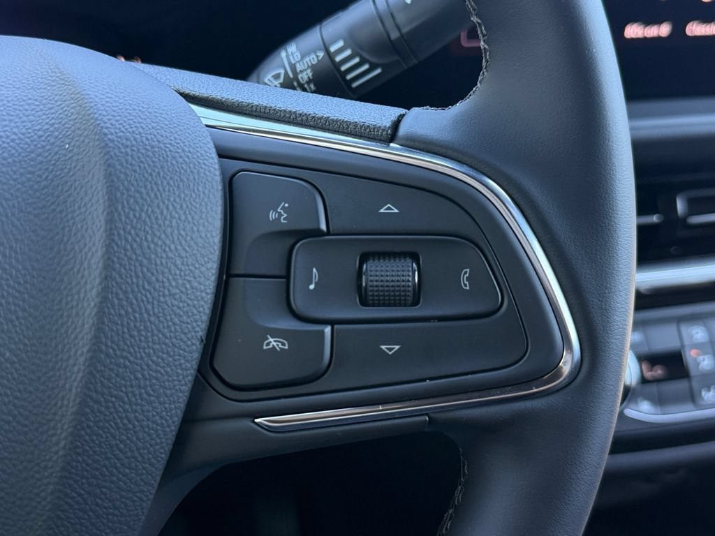 New 2026 Buick Envista Sport Touring w/ Convenience I Package FWD image 26