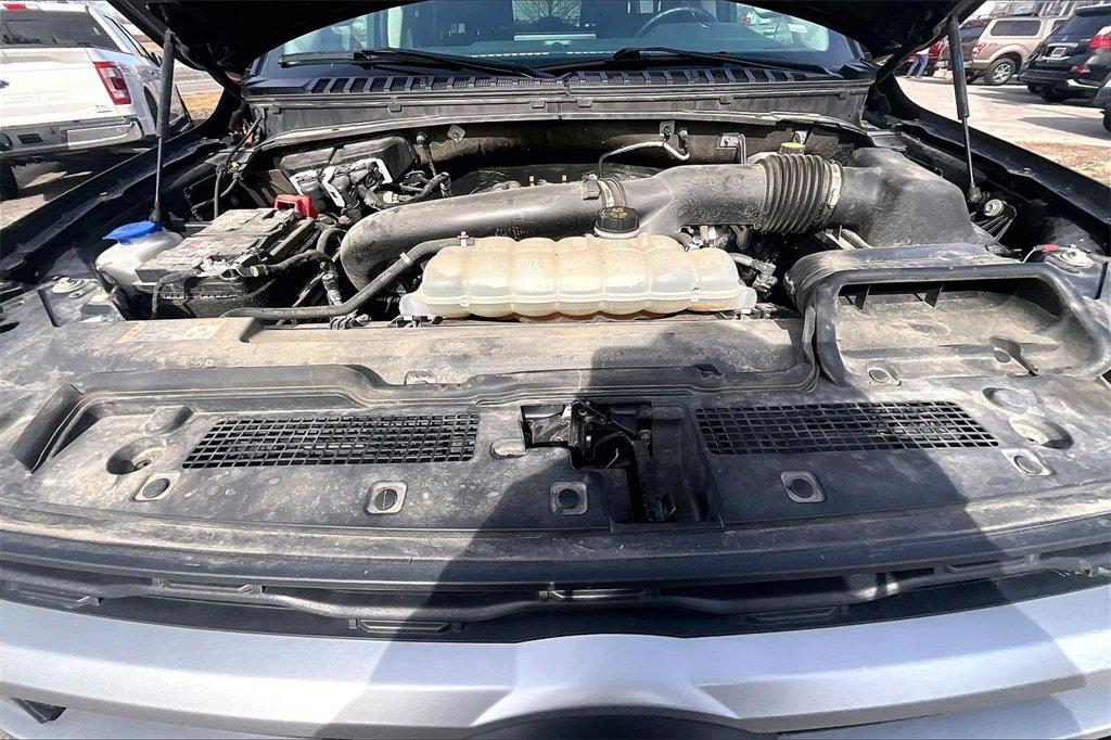 Used 2024 Ford Expedition Max XLT image 10