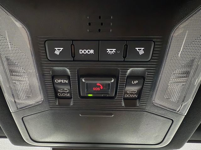 Used 2024 Toyota RAV4 SE w/ Convenience Package image 24