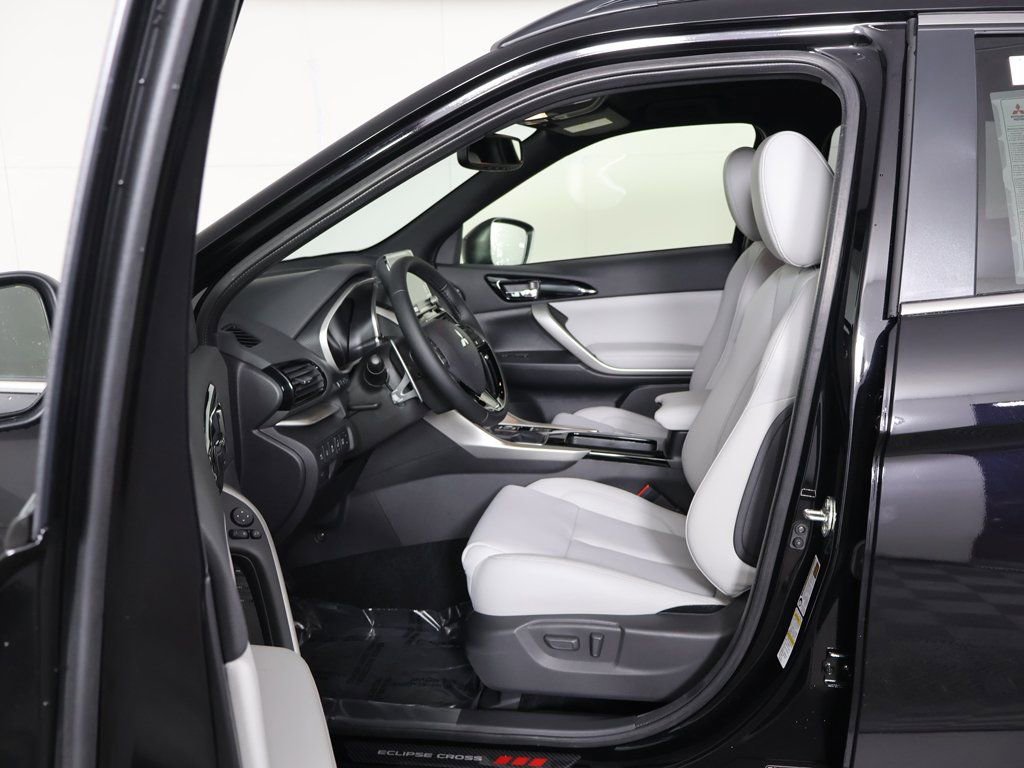 New 2026 Mitsubishi Eclipse Cross SEL image 31