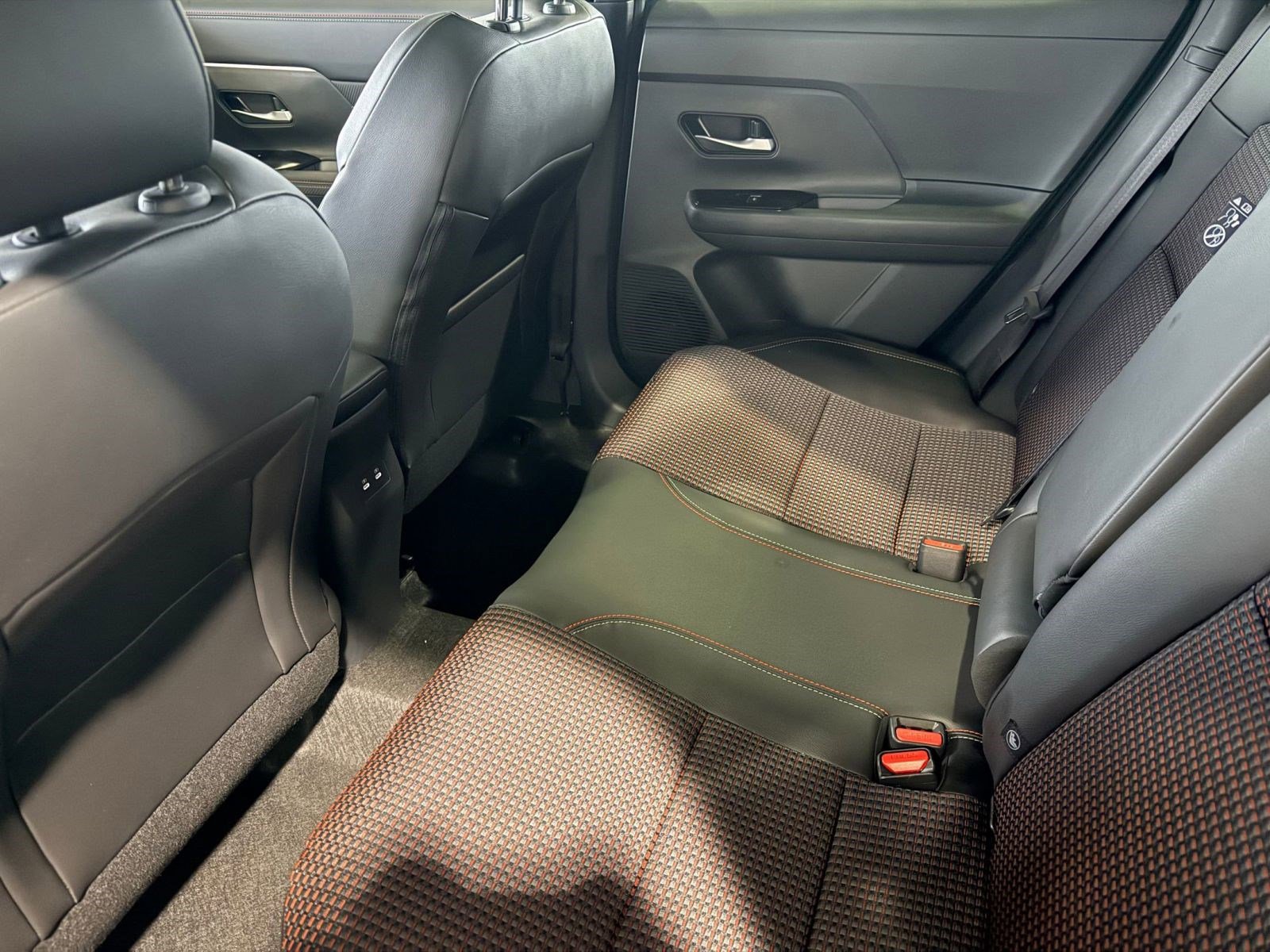 New 2026 Nissan Kicks SR w/ SR Premium Package image 21