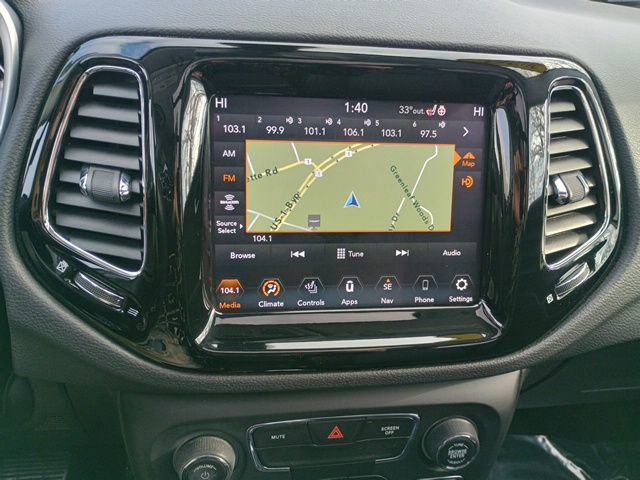 Used 2020 Jeep Compass Limited image 32