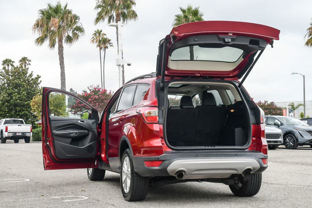 Used 2018 Ford Escape SEL AWD/4WD image 26