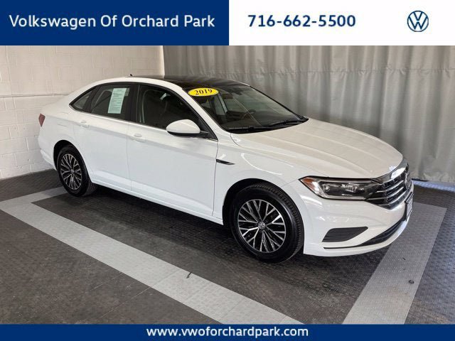 Used 2019 Volkswagen Jetta SEL FWD image 1
