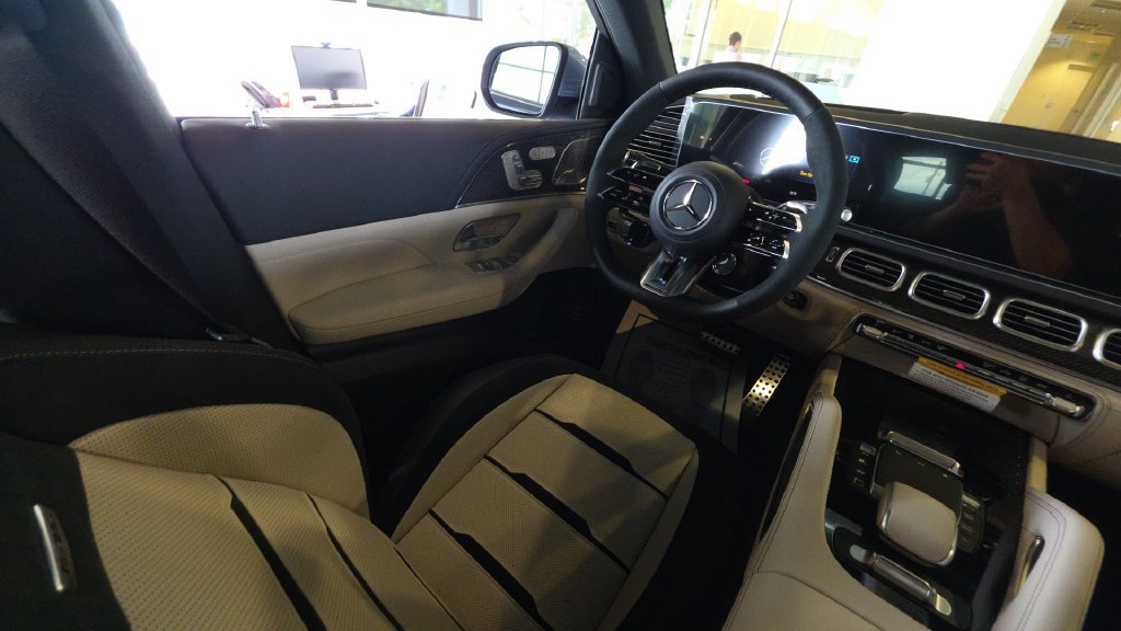 New 2026 Mercedes-Benz GLE 53 AMG 4MATIC Coupe image 24