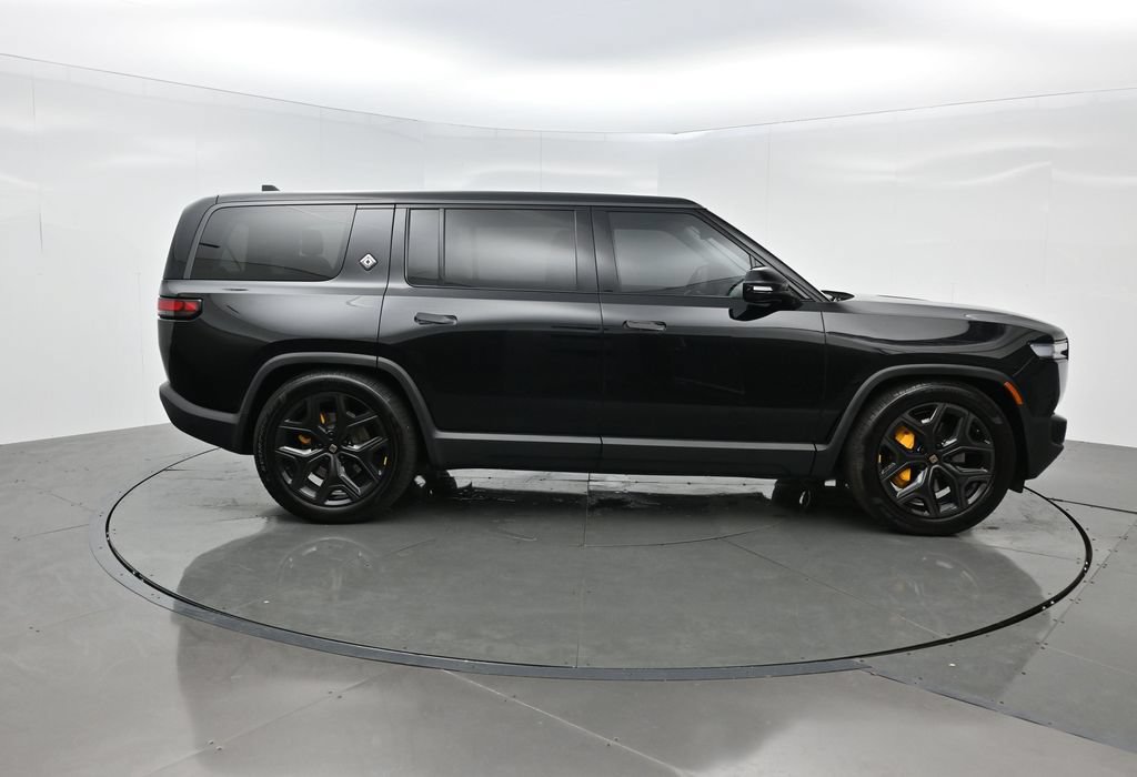 Used 2025 Rivian R1S Premium Dual AWD/4WD image 7