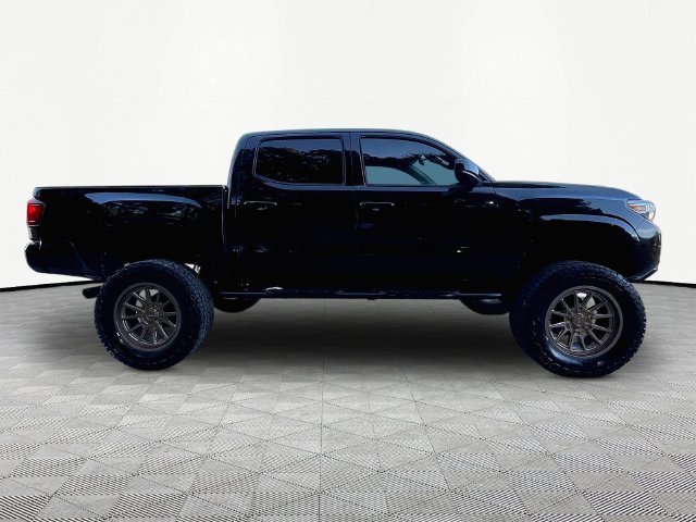 Used 2022 Toyota Tacoma SR w/ SR Convenience Package RWD image 4