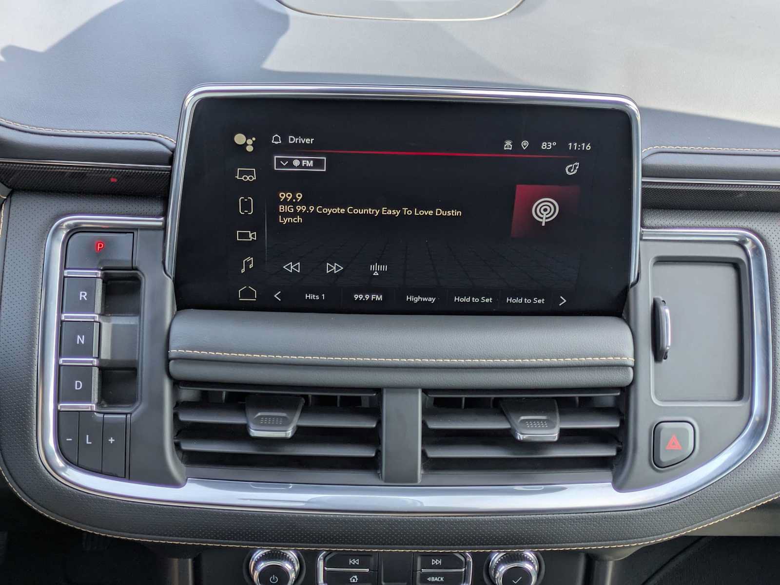 Used 2022 GMC Yukon AT4 AWD/4WD image 28