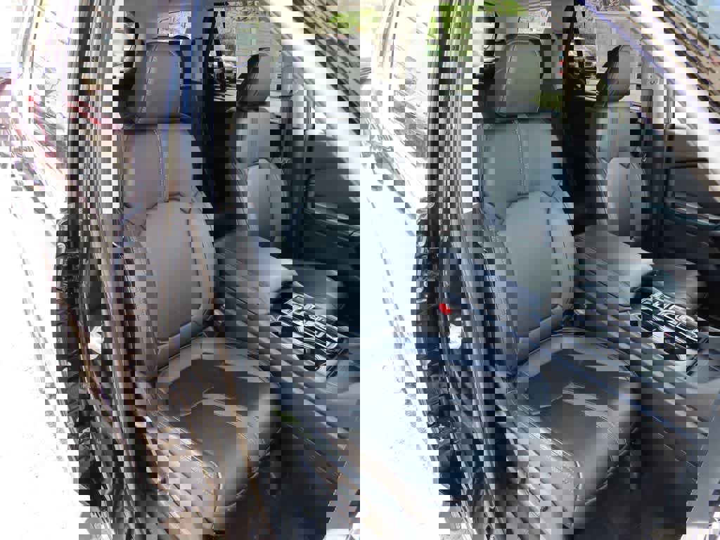 Certified 2023 Honda Pilot Touring image 20