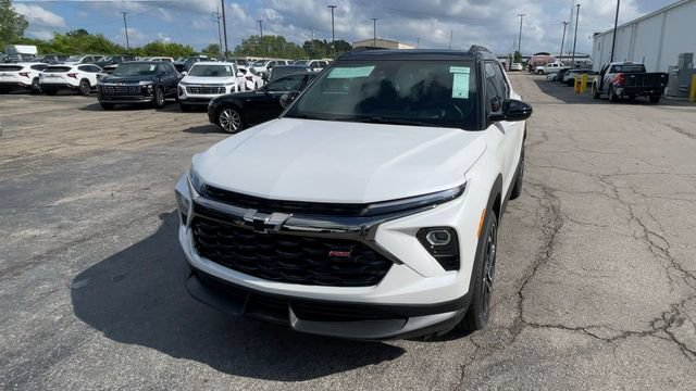 New 2026 Chevrolet TrailBlazer RS w/ Convenience Package AWD/4WD image 5