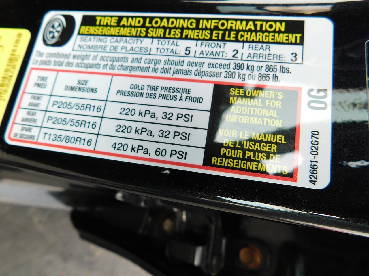 Used 2018 Toyota Corolla LE FWD image 17