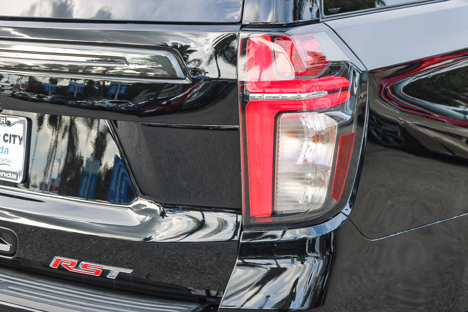 Used 2021 Chevrolet Tahoe RST image 10