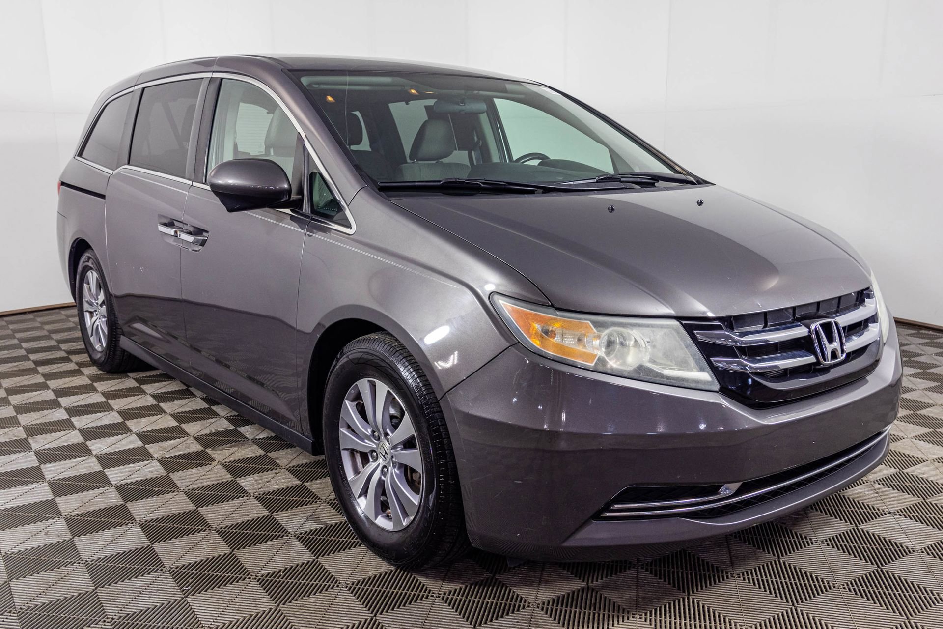 Used 2016 Honda Odyssey EX image 9