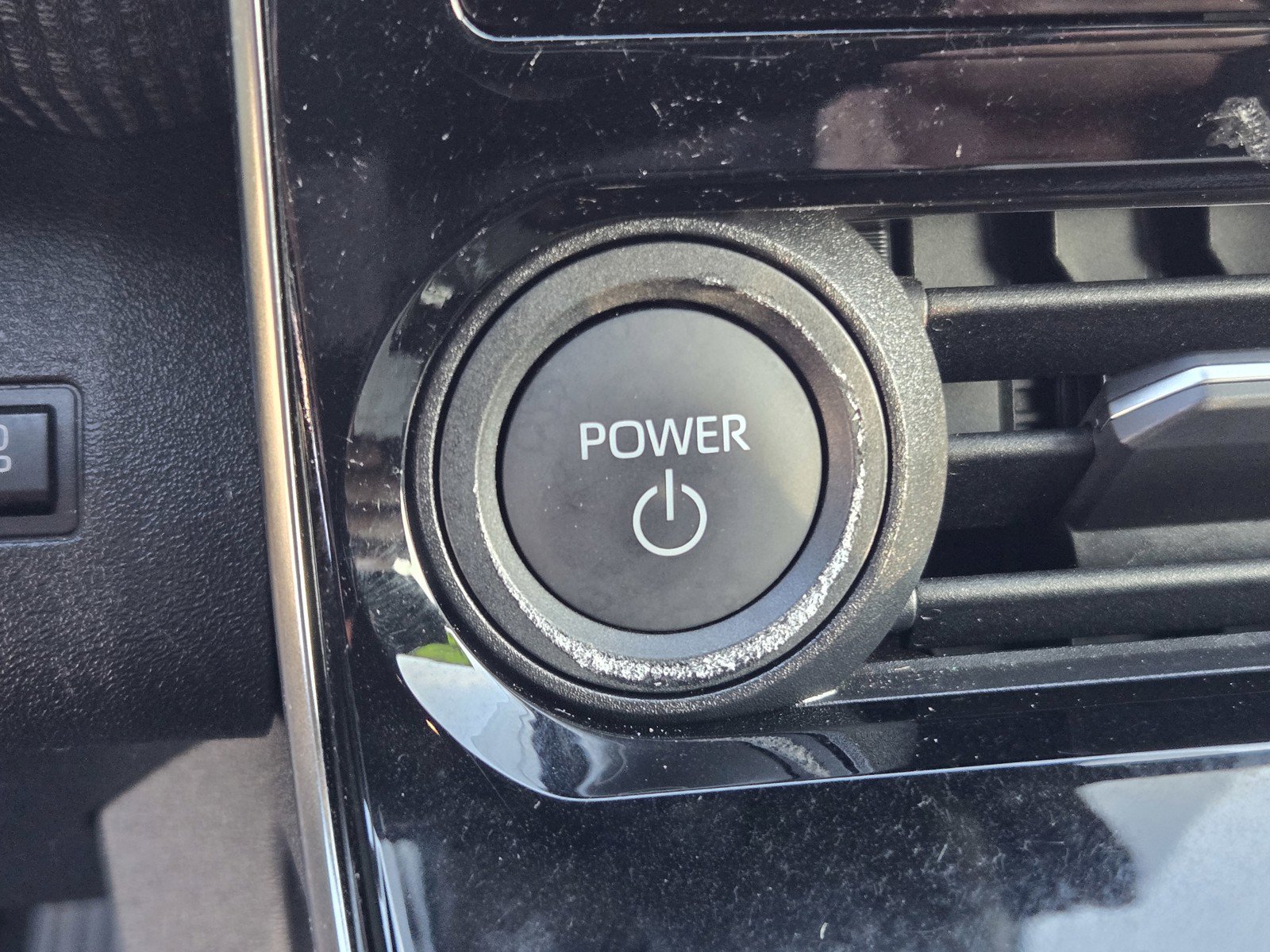 Used 2023 Subaru Solterra AWD image 19