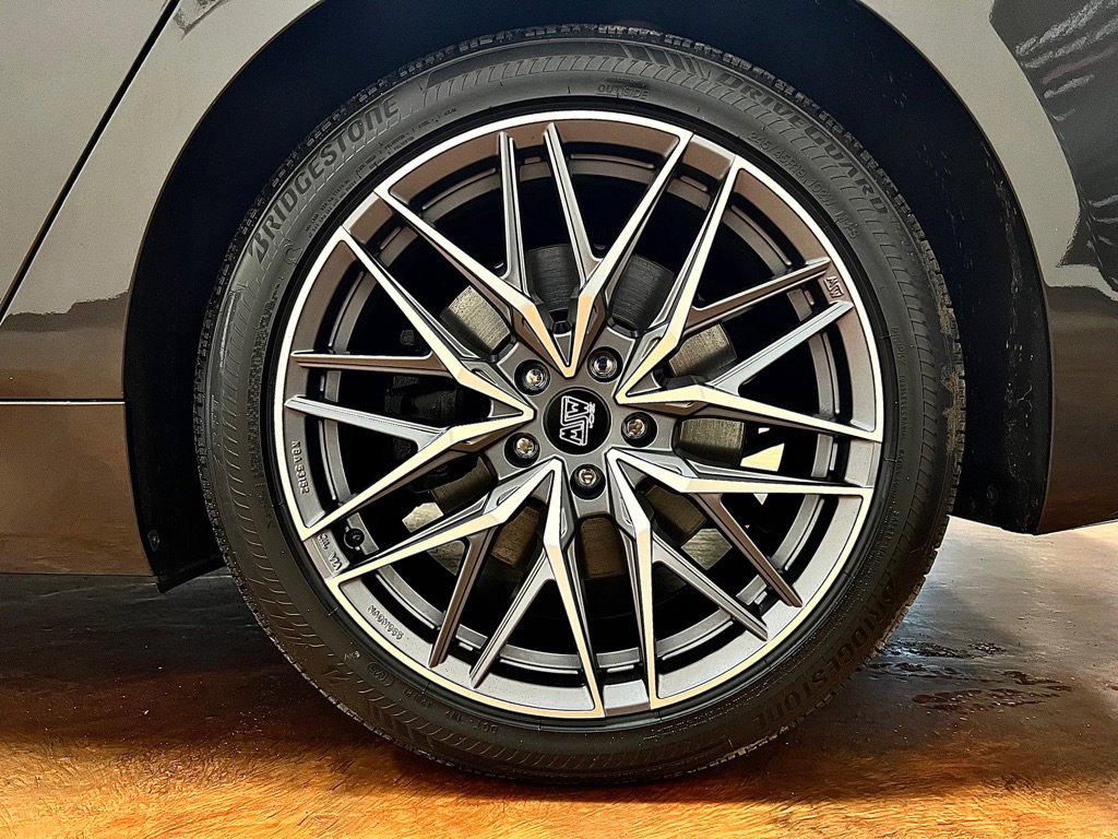 Used 2016 BMW 740i RWD image 41
