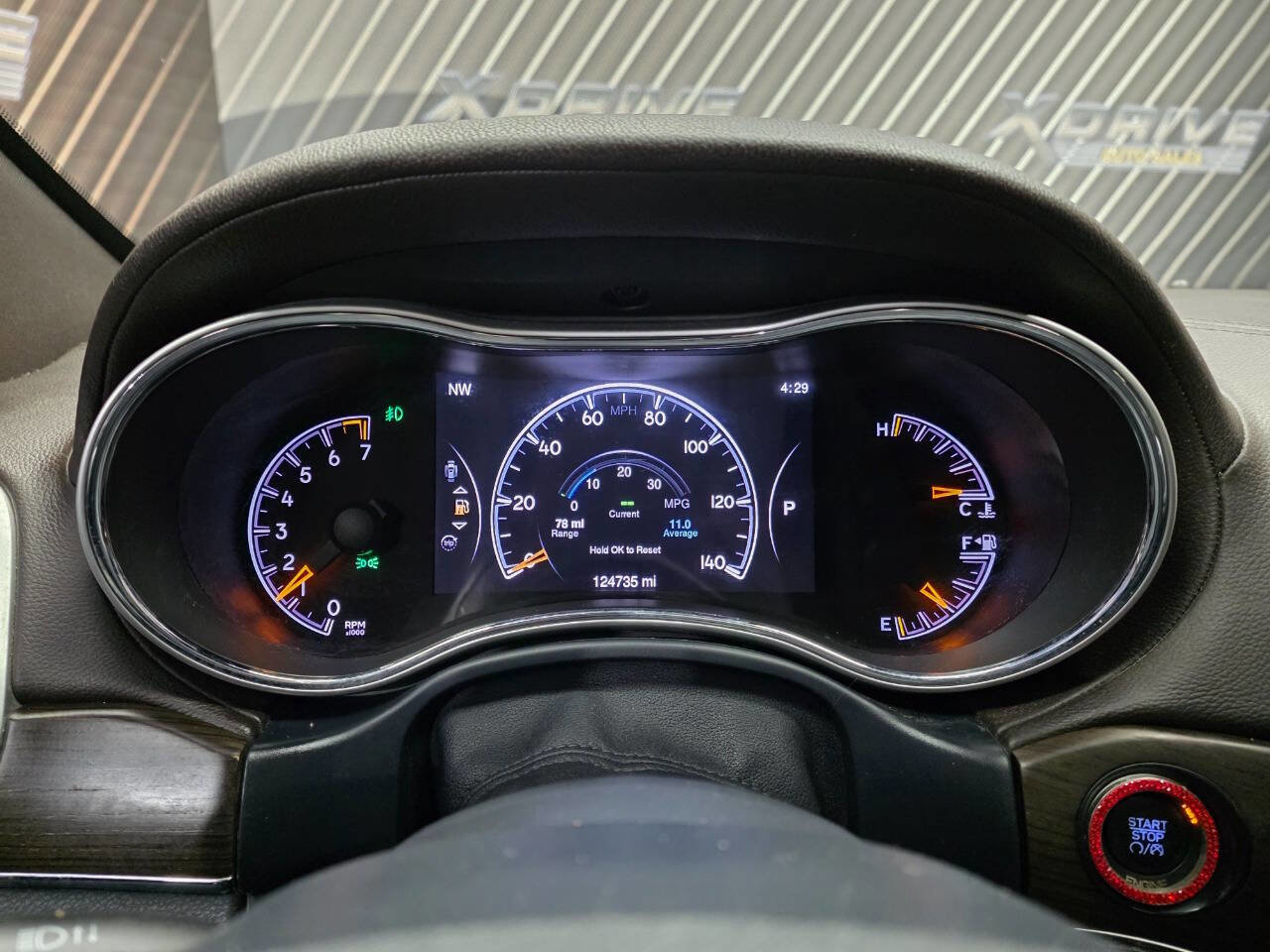 Used 2015 Jeep Grand Cherokee Overland w/ Advanced Technology Group image 19