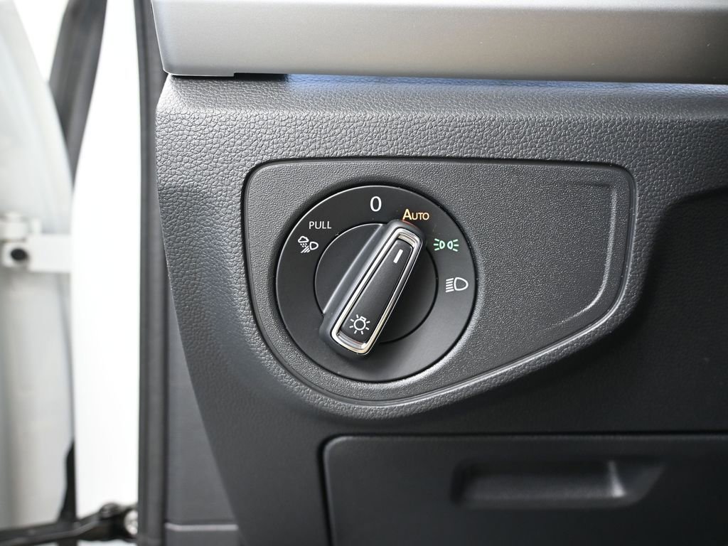 Used 2022 Volkswagen Atlas SEL image 33