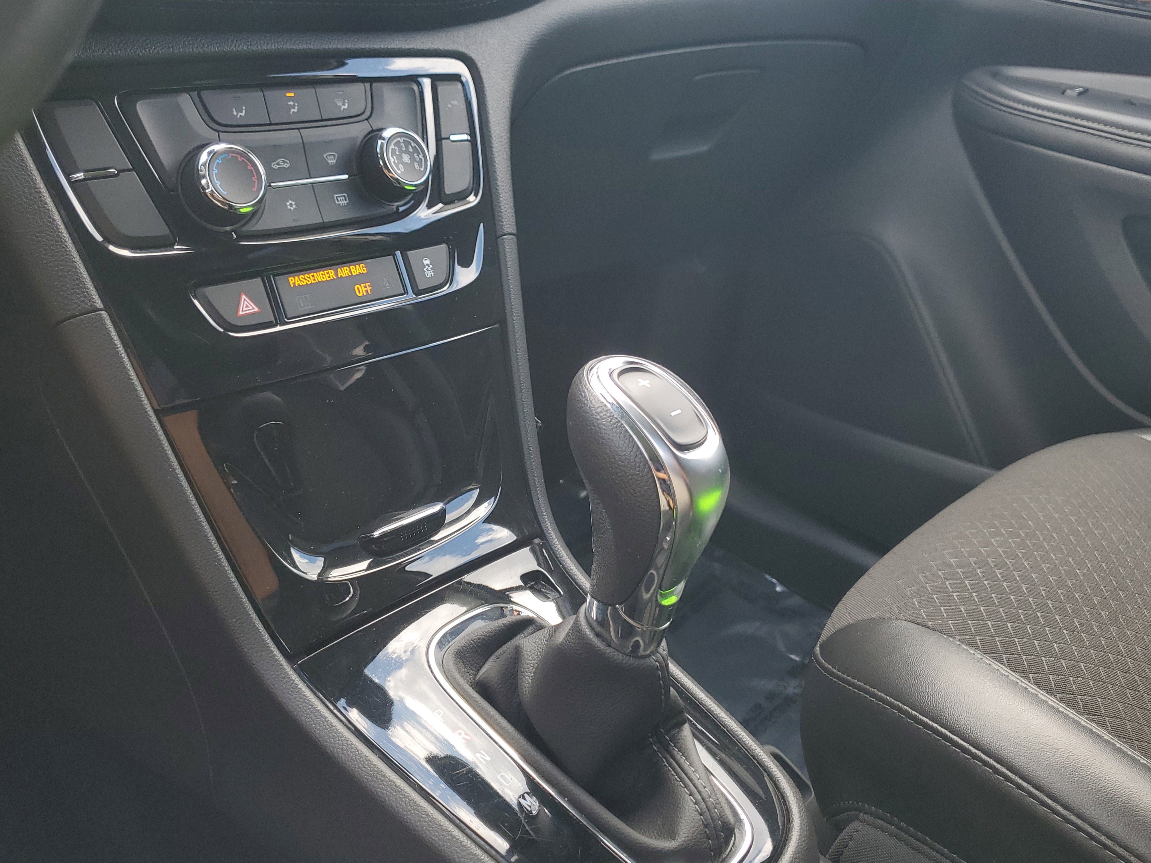 Used 2019 Buick Encore Preferred w/ Safety Package image 27