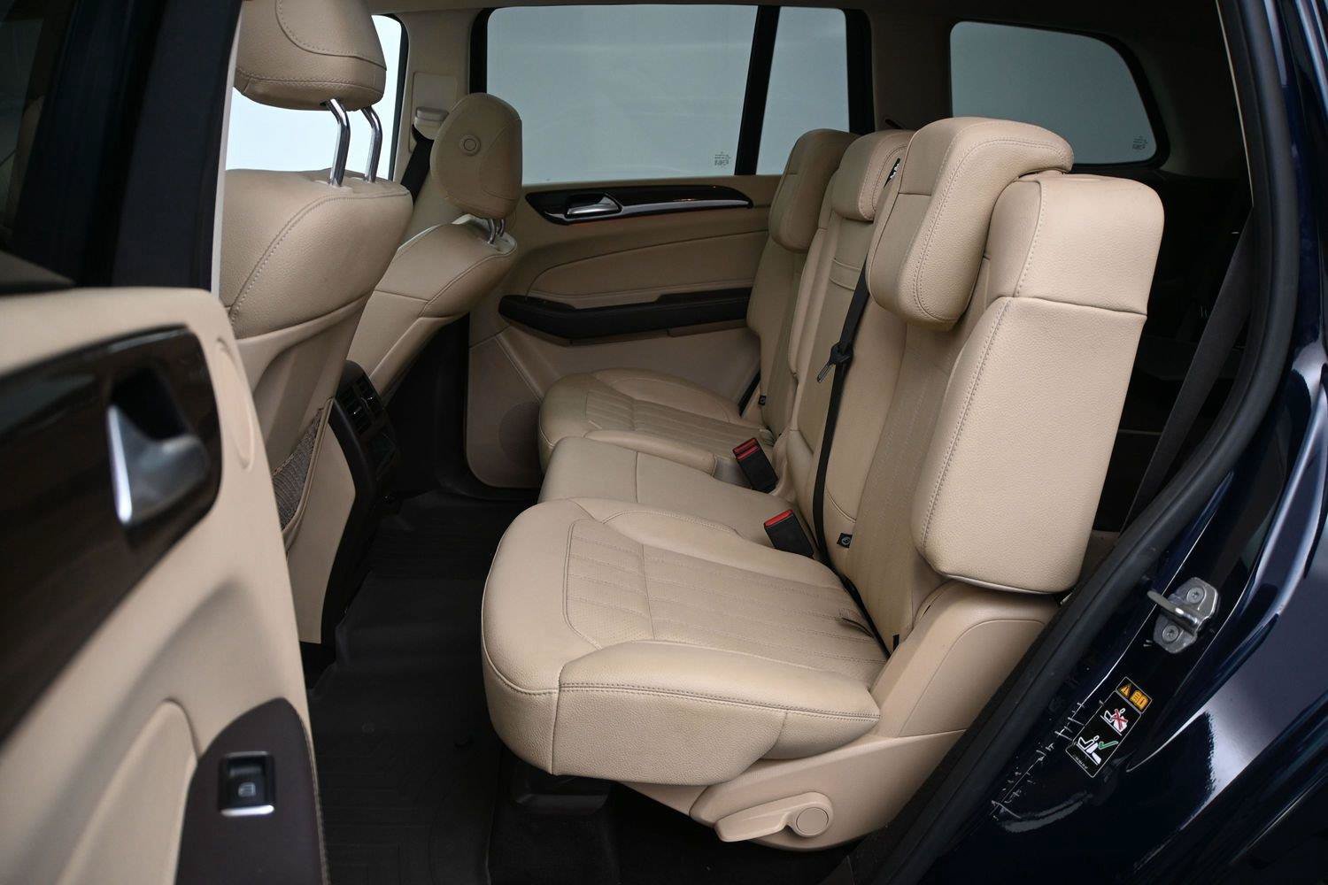 Used 2018 Mercedes-Benz GLS 450 4MATIC image 10