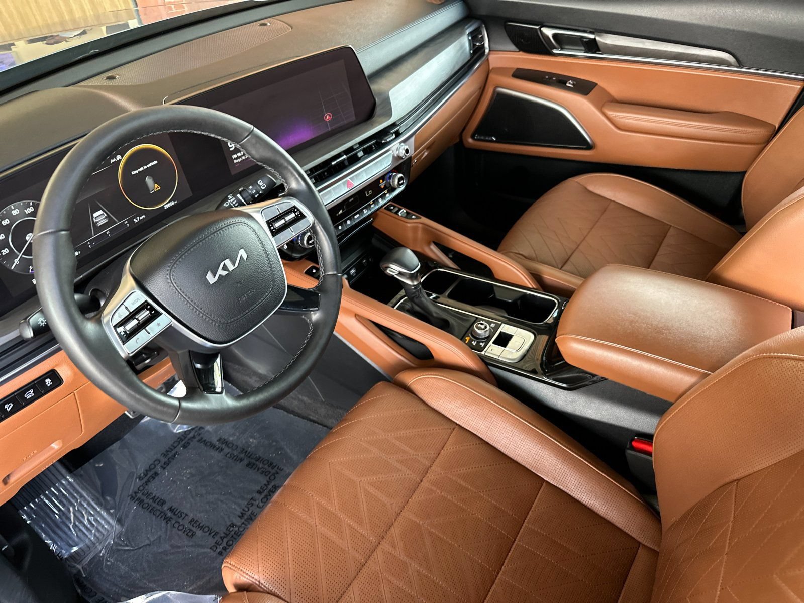 Certified 2023 Kia Telluride SX X-Line AWD/4WD image 12