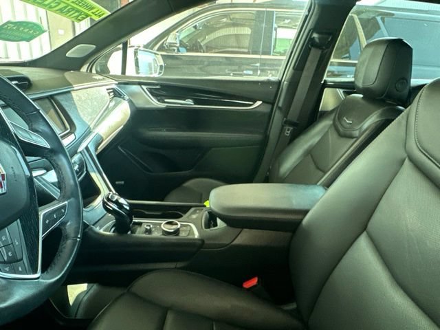 Used 2024 Cadillac XT5 Premium Luxury w/ LPO, Floor Liner Package AWD/4WD image 6