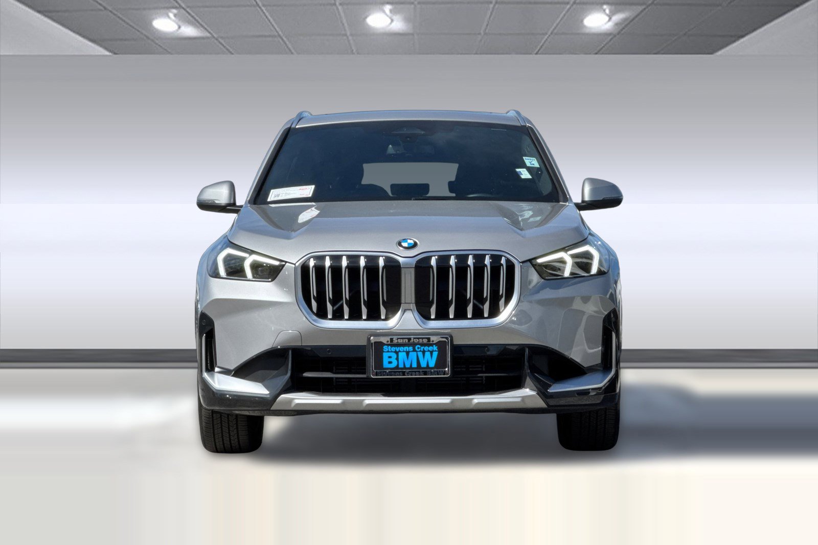 Used 2025 BMW X1 xDrive28i w/ Convenience Package image 5