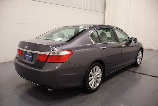 Used 2015 Honda Accord EX image 8
