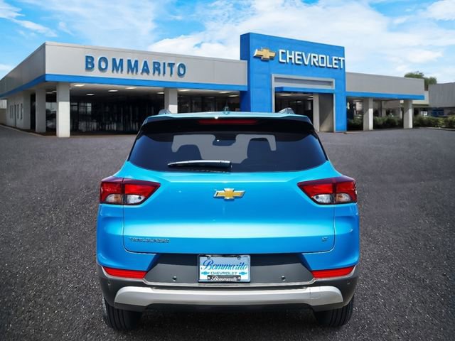 New 2025 Chevrolet TrailBlazer LT w/ Convenience Package FWD image 4