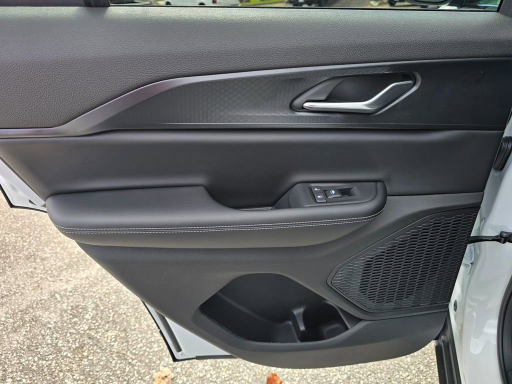 New 2025 Jeep Grand Cherokee Laredo X w/ Luxury Tech Group I image 40