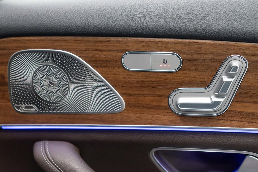 Used 2022 Mercedes-Benz GLS 450 4MATIC image 15