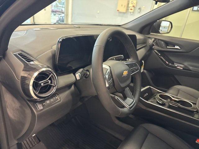 New 2026 Chevrolet Equinox LT w/ Convenience Package II image 17