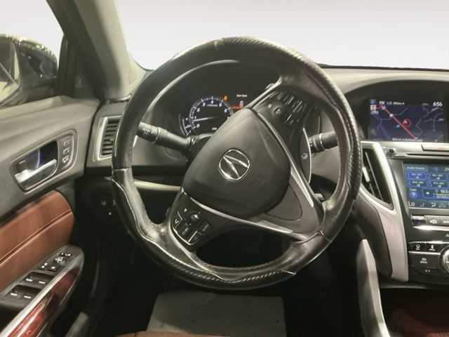 Used 2017 Acura TLX w/ Technology Package FWD image 13