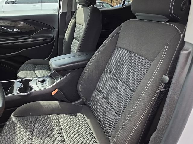 Used 2023 GMC Terrain SLE FWD image 18