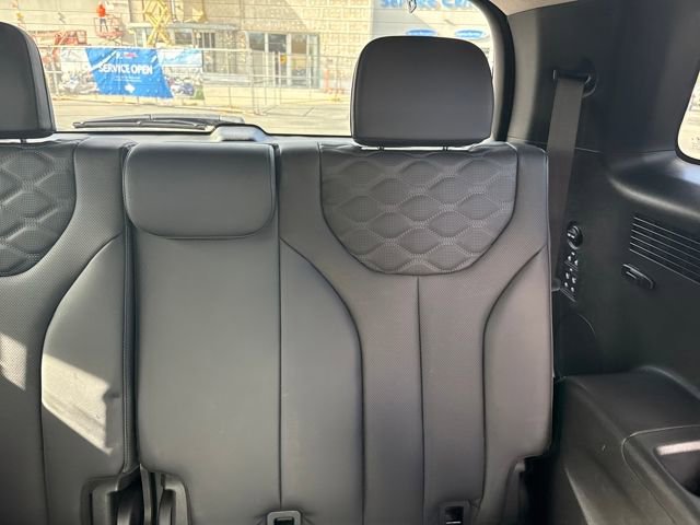 Certified 2022 Hyundai Palisade Limited w/ Cargo Package image 23