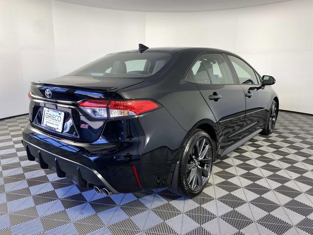 Used 2025 Toyota Corolla SE FWD image 9