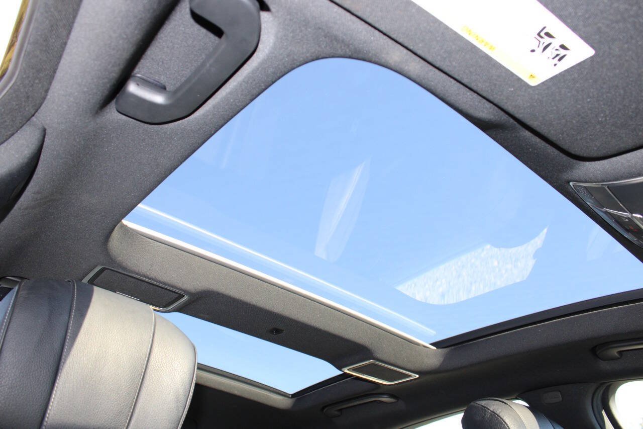 Used 2014 Mercedes-Benz S 550 Sedan image 18