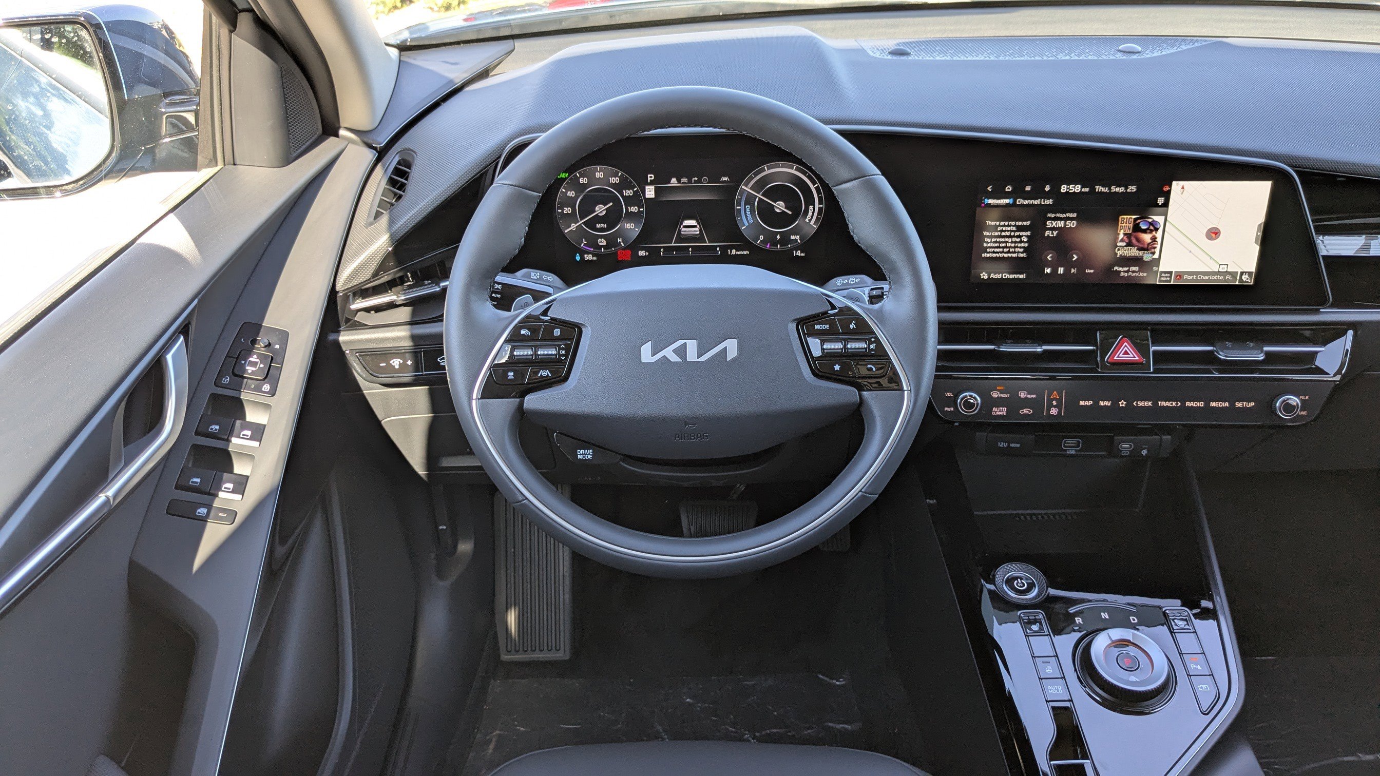 New 2025 Kia Niro Wind image 20