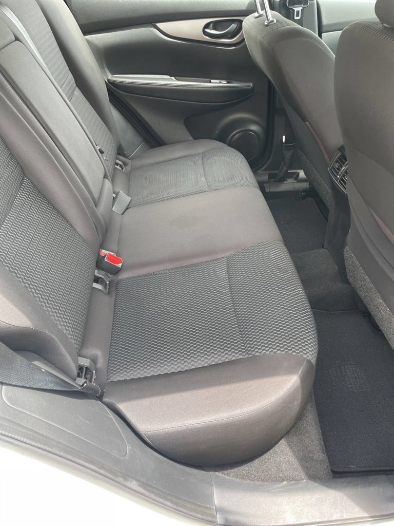 Used 2019 Nissan Rogue Sport S AWD/4WD image 26