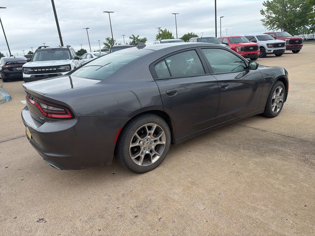 Used 2017 Dodge Charger SXT AWD/4WD image 7
