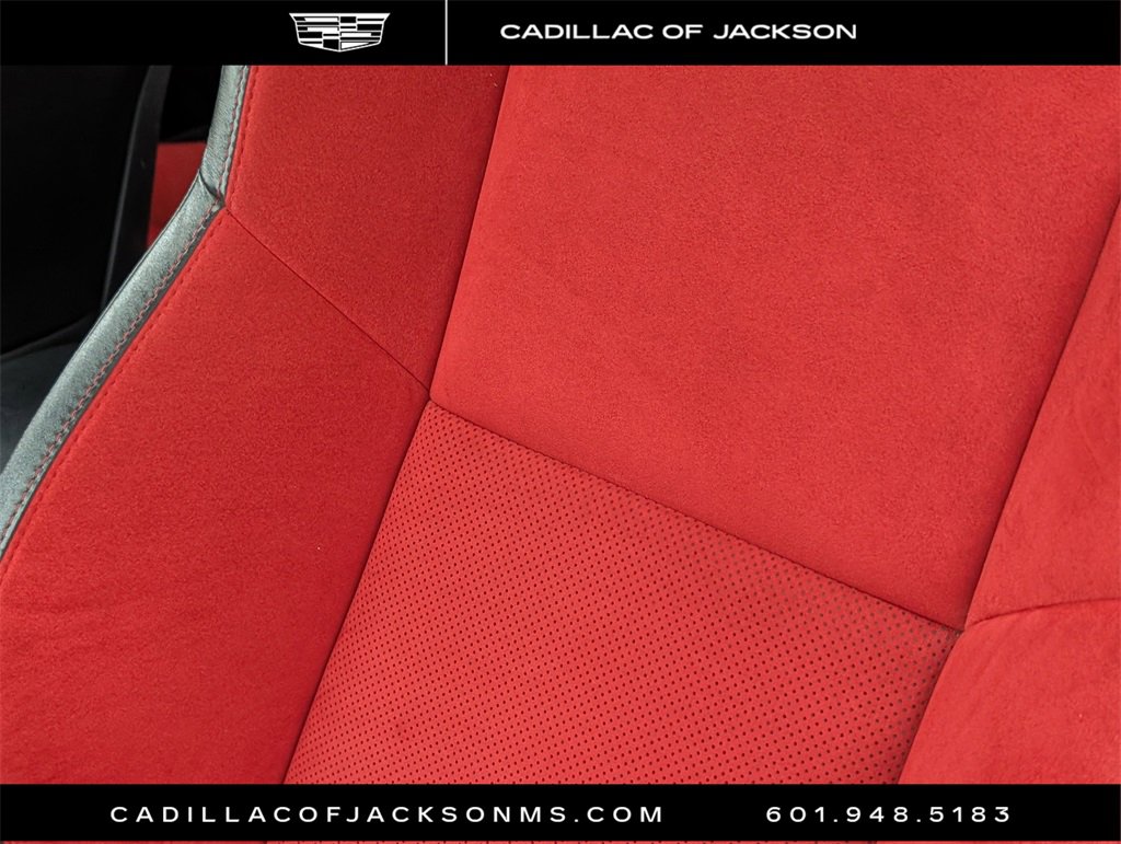 Used 2022 Dodge Challenger R/T w/ Plus Package image 18