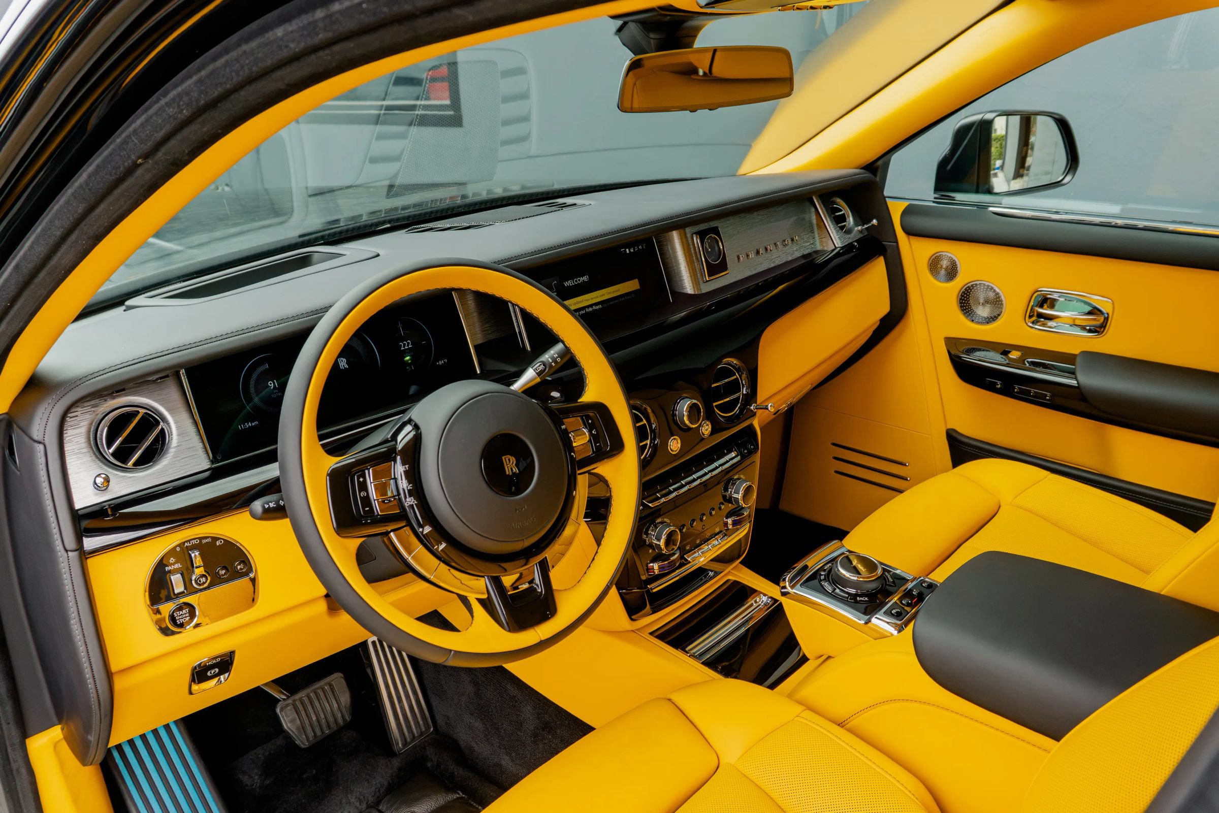 Used 2027 Rolls-Royce Phantom Sedan RWD image 68