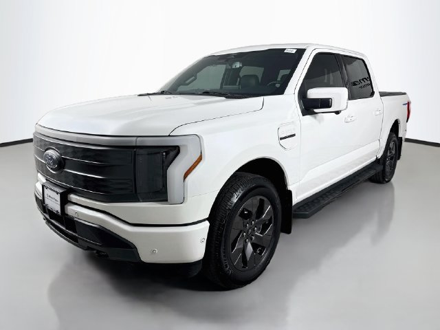 Used 2022 Ford F150 Lightning Lariat w/ Equipment Group 511A High AWD/4WD image 3