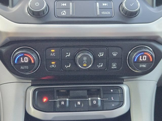 Used 2020 GMC Acadia SLE w/ Driver Convenience Package FWD image 19
