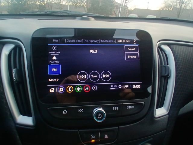 Used 2025 Chevrolet Malibu LT FWD image 16