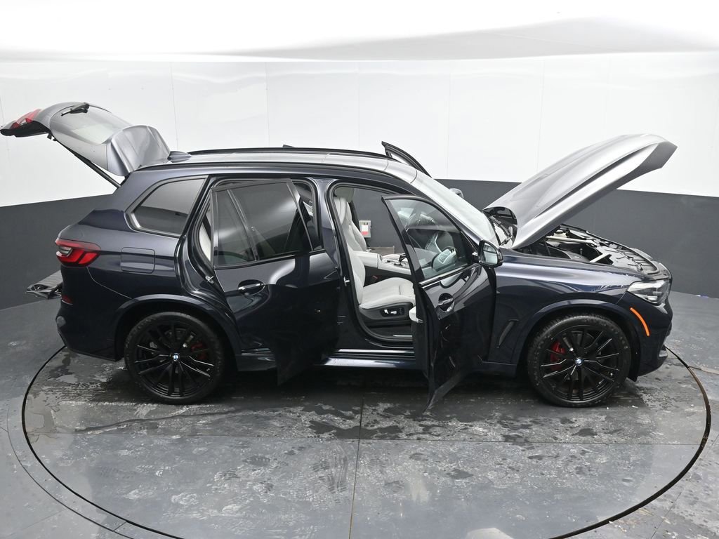 Used 2023 BMW X5 xDrive40i w/ M Sport Package image 56