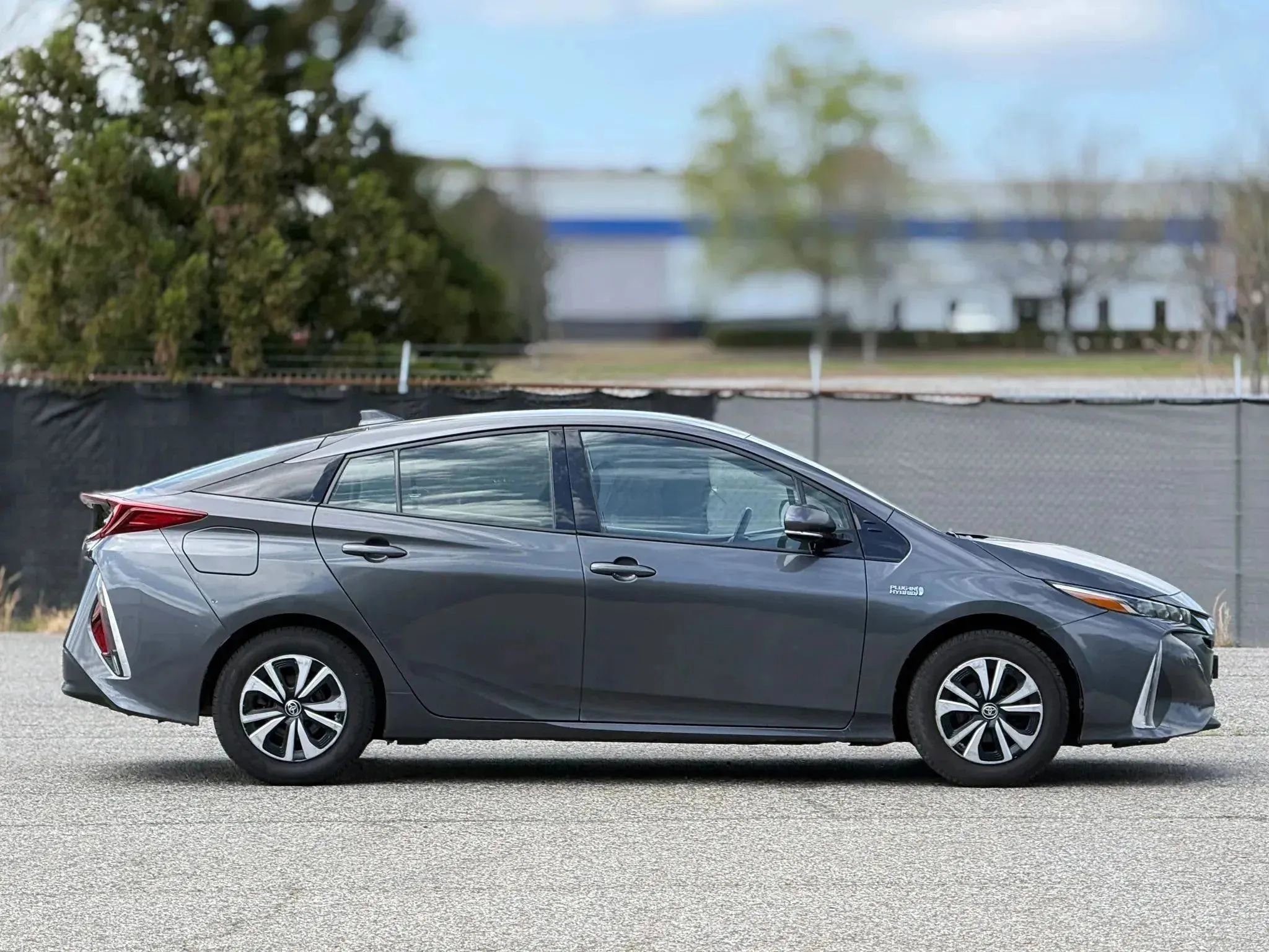Used 2017 Toyota Prius Prime Plus w/ Carpet Mat Package image 7